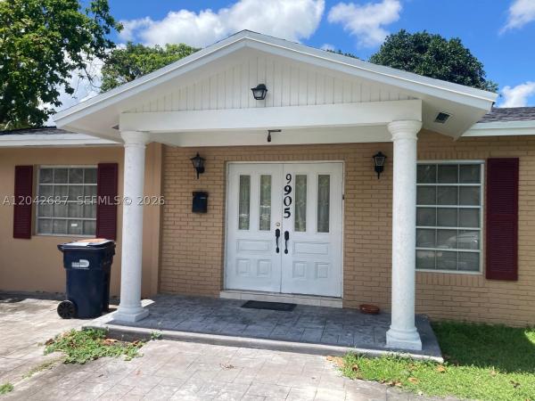 Bel Aire, 9905 Marlin Rd, Cutler Bay, Florida 33157, image 2