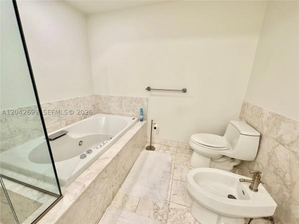Jade Residences At Brickell Bay, 1331 Brickell Bay Dr #406, Miami, Florida 33131, image 3