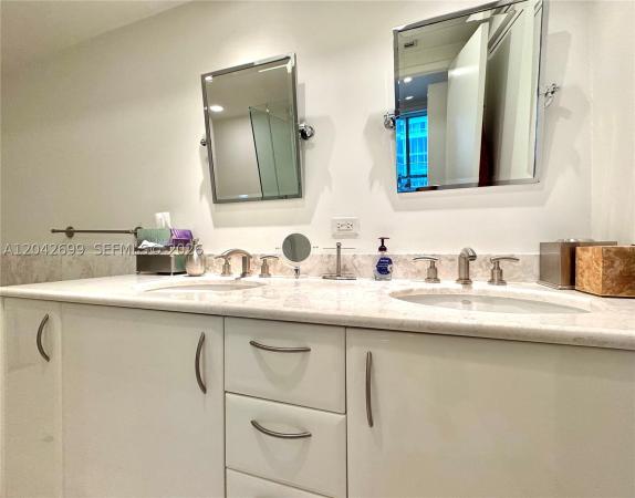 Jade Residences At Brickell Bay, 1331 Brickell Bay Dr #406, Miami, Florida 33131, image 1