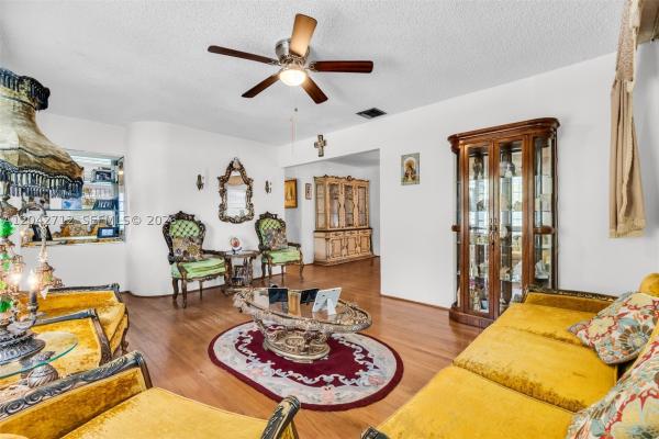 Auburndale, 3260 SW 2nd St, Miami, Florida 33135, image 2