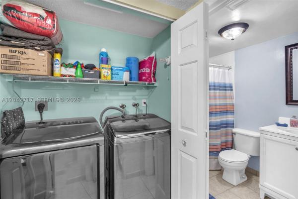 Les Fontaines, 9018 NW 120th St #133, Hialeah Gardens, Florida 33018, image 3