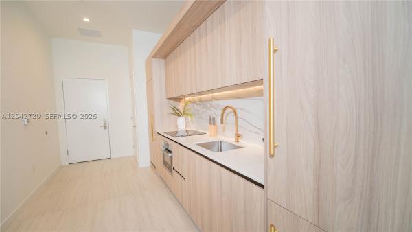 Viceroy Brickell, 99 SE 5th St #311, Miami, Florida 33131, image 1