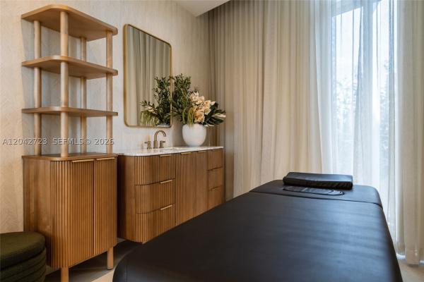 700 NE 24th St #4702, Miami, Florida 33137, image 1