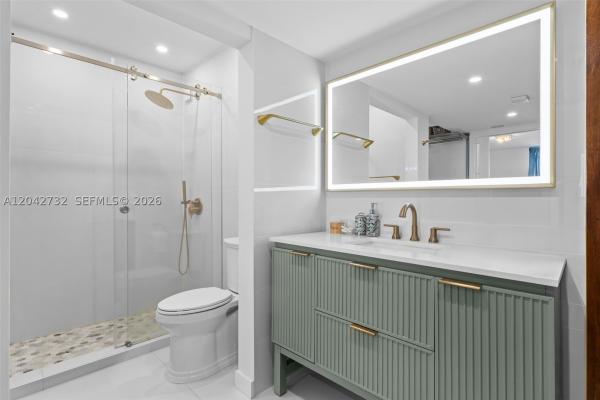 Bonavida, 20100 W Country Club Dr #PH-09, Aventura, Florida 33180, image 2