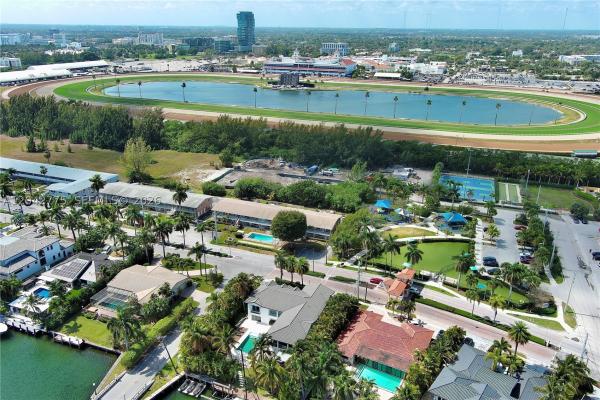 Isle Of Paradise, 450 Paradise Isle Blvd #302, Hallandale Beach, Florida 33009, image 2