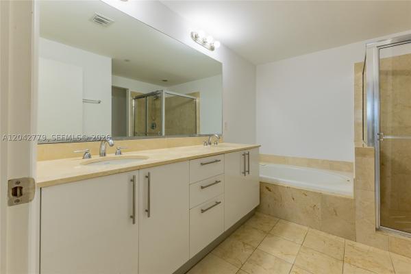 Aventura Marina 2, 3330 NE 190th St #1112, Aventura, Florida 33180, image 3