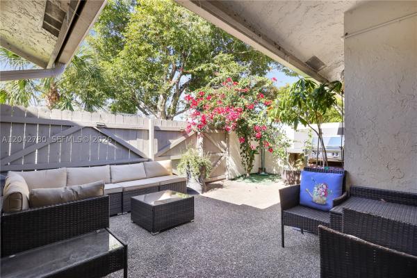Pines West, 3064 S Oakland Forest Dr #1006, Oakland Park, Florida 33309, image 1