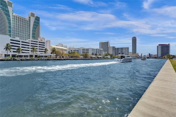 Towers Of Oceanview East, 400 Leslie Dr #1110, Hallandale Beach, Florida 33009, image 3