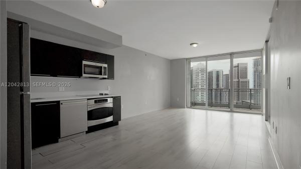 The Ivy At Riverfront, 90 SW 3rd St #3003, Miami, Florida 33130, image 2