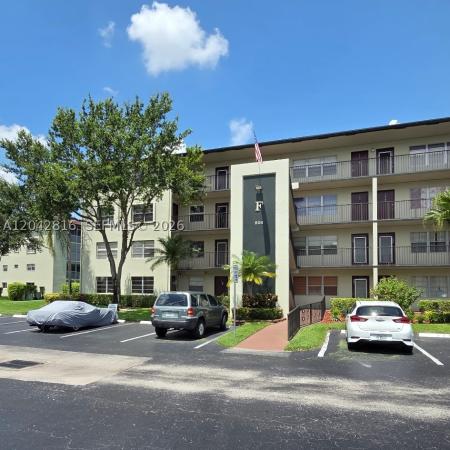 Kingsley At Century Village, 800 SW 131st Ave #301F, Pembroke Pines, Florida 33027, image 2