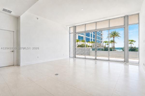 153 N Seabreeze Blvd #401, Fort Lauderdale, Florida 33304, image 1