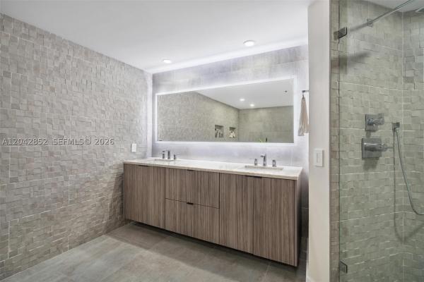 Villa Regina, 1581 Brickell Ave #1805, Miami, Florida 33129, image 1