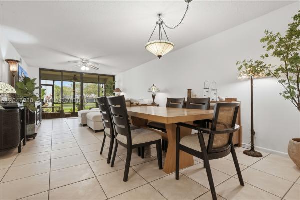 11230 Taft St, Pembroke Pines, Florida 33026, image 1
