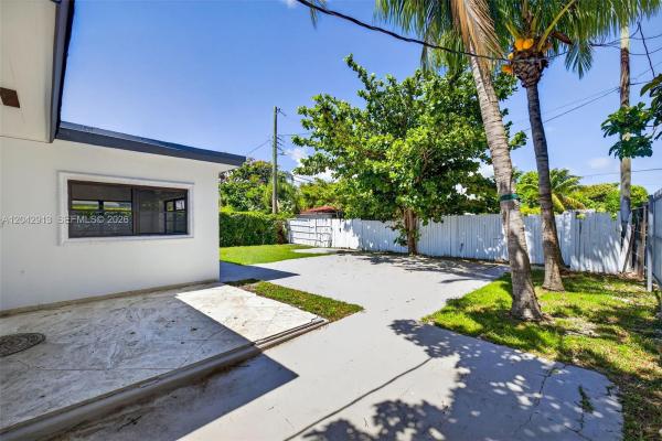 Fulford By The Sea, 17150 NE 18th Ave, North Miami Beach, Florida 33162, image 1