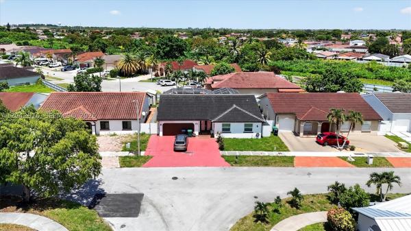 17401 SW 144th Ct, Unincorporated Dade County, Florida 33177, image 1