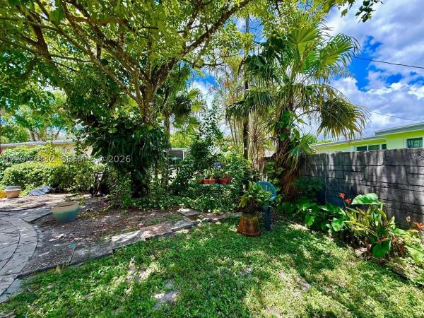 Boulevard Heights, 830 SW 64th Pkwy, Pembroke Pines, Florida 33023, image 2