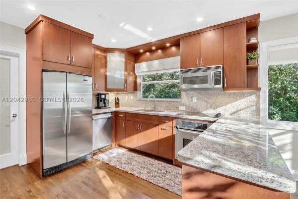 Riviera, 4943 Riviera Dr, Coral Gables, Florida 33146, image 2