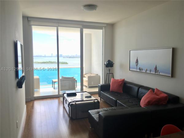 New Wave, 725 NE 22nd St #14E, Miami, Florida 33137, image 1