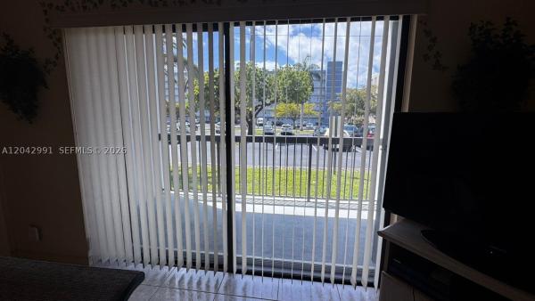 Hallandale Beach, Florida 33009, image 3
