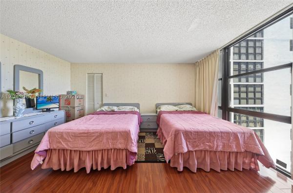 Tower At Biscayne Cove, 18181 NE 31st Ct #506, Aventura, Florida 33160, image 3