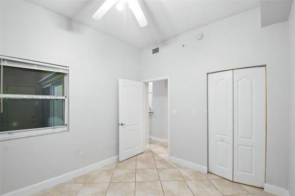 Valencia, 6001 SW 70th St #108, South Miami, Florida 33143, image 1