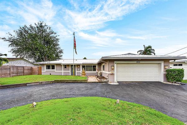Jenada Isle, 2832 NW 10th Ave, Wilton Manors, Florida 33311, image 2