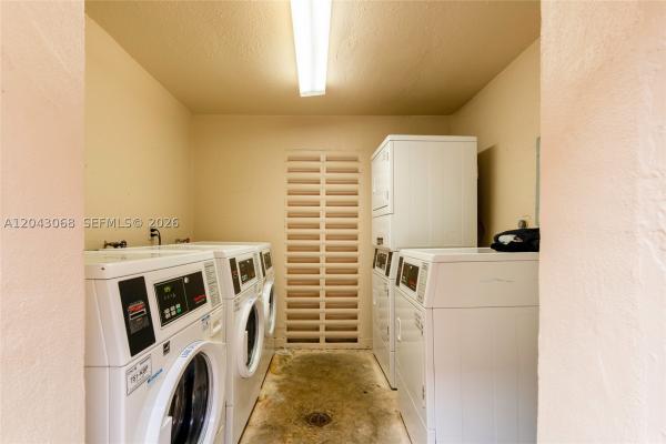 10501 SW 108th Ave #209, Unincorporated Dade County, Florida 33176, image 2