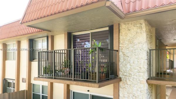 10501 SW 108th Ave #209, Unincorporated Dade County, Florida 33176, image 1