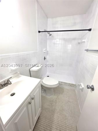 Michelle, 3582 NE 171st St #307, North Miami Beach, Florida 33160, image 1