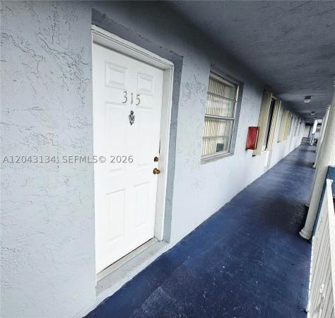 El Sol, 1655 W 44th Pl #315, Hialeah, Florida 33012, image 2