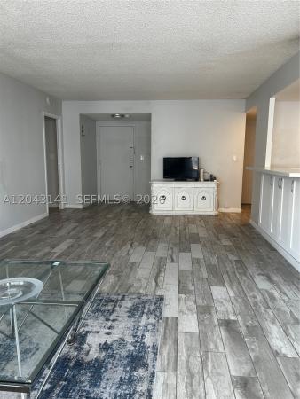 Winston Towers 200, 251 174th St #1607, Sunny Isles Beach, Florida 33160, image 2