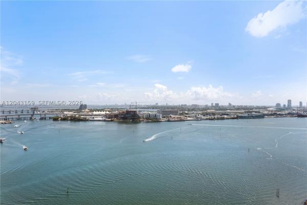 Icon Brickell Tower 1, 465 Brickell Ave #5505, Miami, Florida 33131, image 2