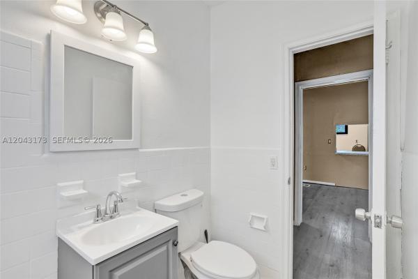 1400 NE 148th St, Unincorporated Dade County, Florida 33161, image 2