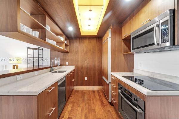 50 Biscayne, 50 Biscayne Blvd #904, Miami, Florida 33132, image 2