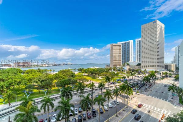 50 Biscayne, 50 Biscayne Blvd #904, Miami, Florida 33132, image 1