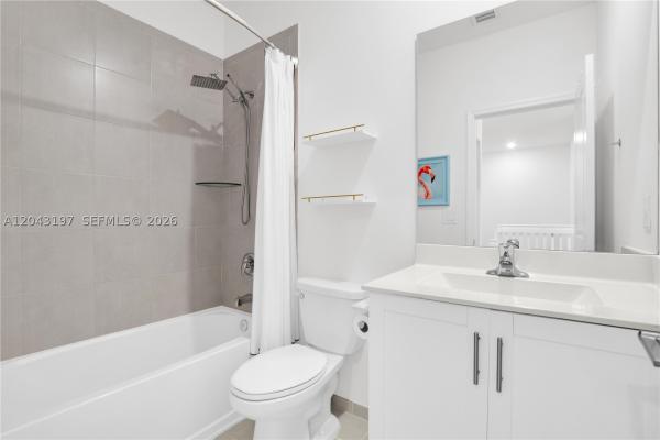 20610 NE 5th Pl, Unincorporated Dade County, Florida 33179, image 2