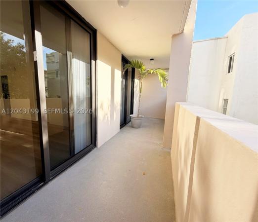 Oceanfront Plaza, 2625 Collins Ave #215, Miami Beach, Florida 33140, image 1