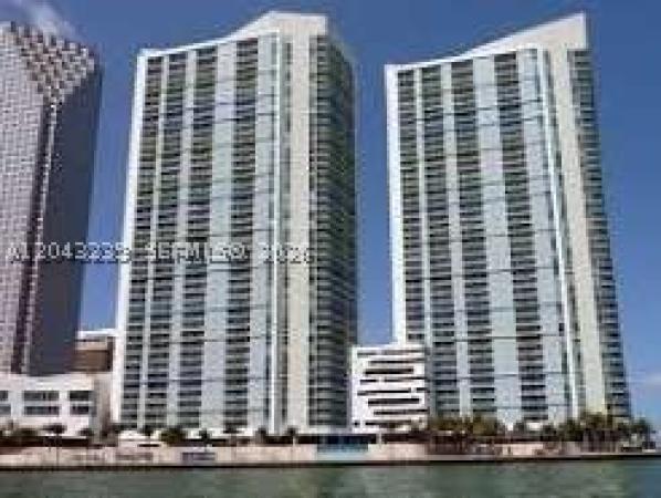 One Miami East, 335 S Biscayne Blvd #804, Miami, Florida 33131, image 2