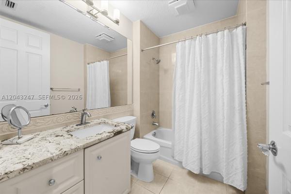 Harbour Isle East, 38 E Harbour Isle Dr E #104, Fort Pierce, Florida 34949, image 2