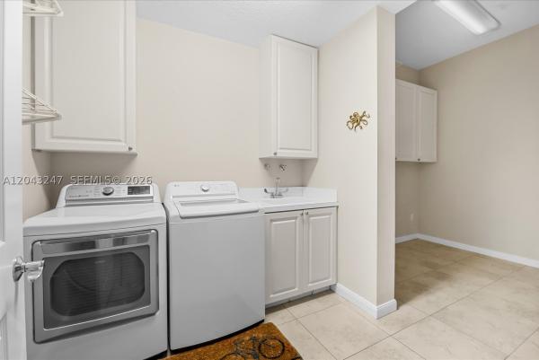 Harbour Isle East, 38 E Harbour Isle Dr E #104, Fort Pierce, Florida 34949, image 1