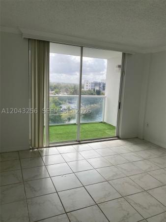 1301 NE Miami Gardens Dr #701W, Unincorporated Dade County, Florida 33179, image 2