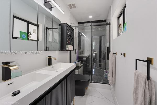 2450 NE 209th Ter, Unincorporated Dade County, Florida 33180, image 1