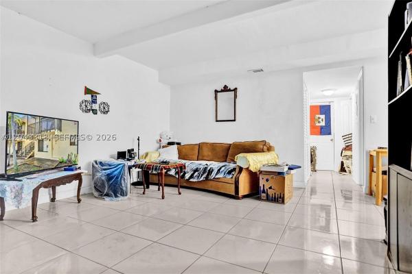 South Flagler, 1065 S Flagler Ave #704, Pompano Beach, Florida 33060, image 3