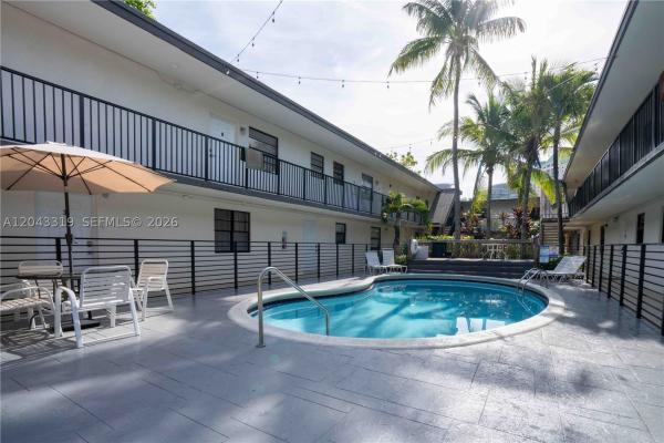 Chateau Grove, 3265 Virginia St #24, Miami, Florida 33133, image 3