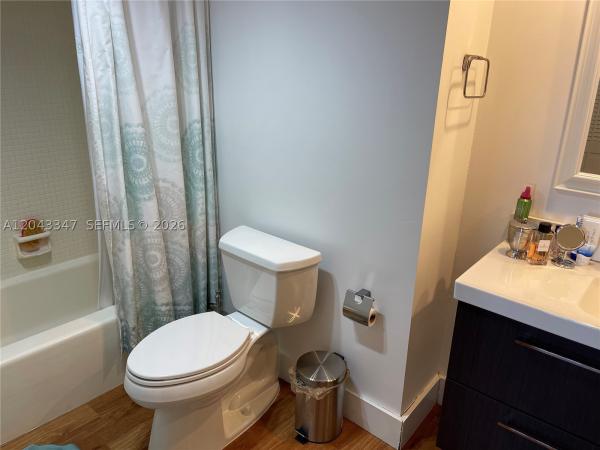 Arlen House West, 500 Bayview Dr #1719, Sunny Isles Beach, Florida 33160, image 1