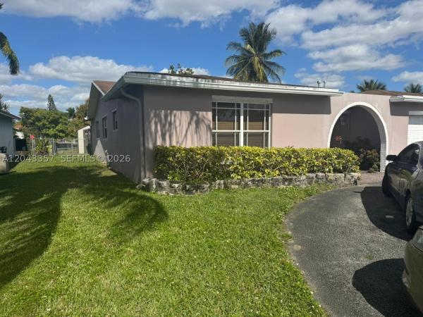 Sunrise Golf Village, 9451 NW 20th Pl, Sunrise, Florida 33322, image 3