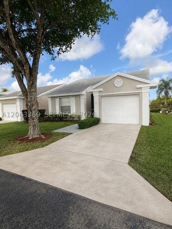 North Gate, 690 SE 22nd Ln, Homestead, Florida 33033, image 2