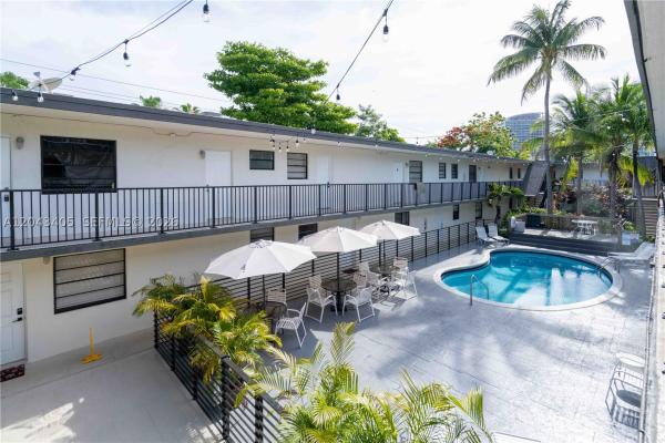 Chateau Grove, 3265 Virginia St #24, Miami, Florida 33133, image 3
