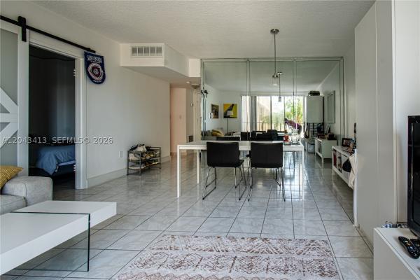 South Bay Club, 800 West Ave #414, Miami Beach, Florida 33139, image 2