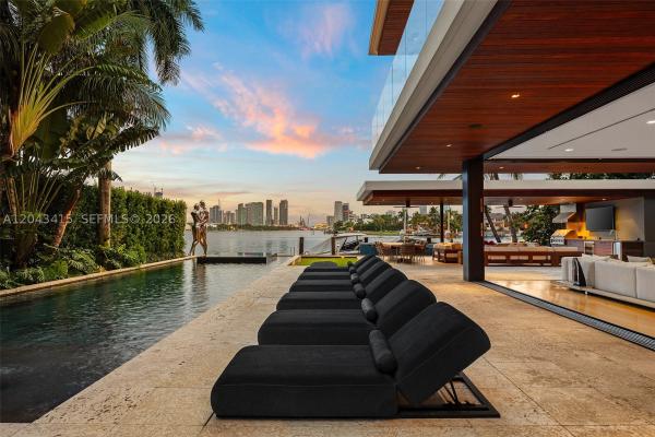 San Marino Island, 126 W San Marino Dr, Miami Beach, Florida 33139, image 3